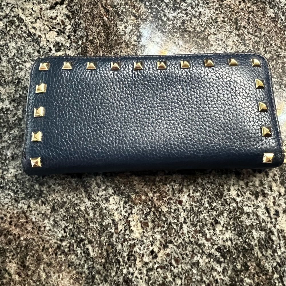 Michael Kors Blue Studded Bag & Wallet Set - Picture 9 of 13